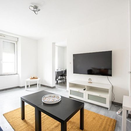 Ferienwohnung Oasis Mulhousien - Rdc, Wifi, Parking Mülhausen Exterior foto